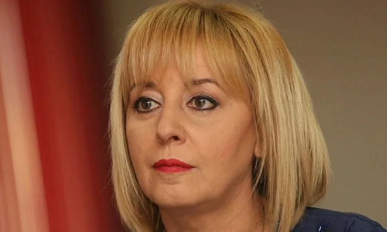 Манолова е готова да приеме третия мандат и да го подари на ИТН - Tribune.bg