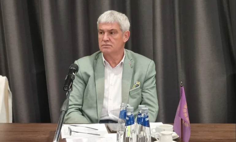 КНСБ алармира: Ако до 19 януари няма приет бюджет – държавата спира - Tribune.bg