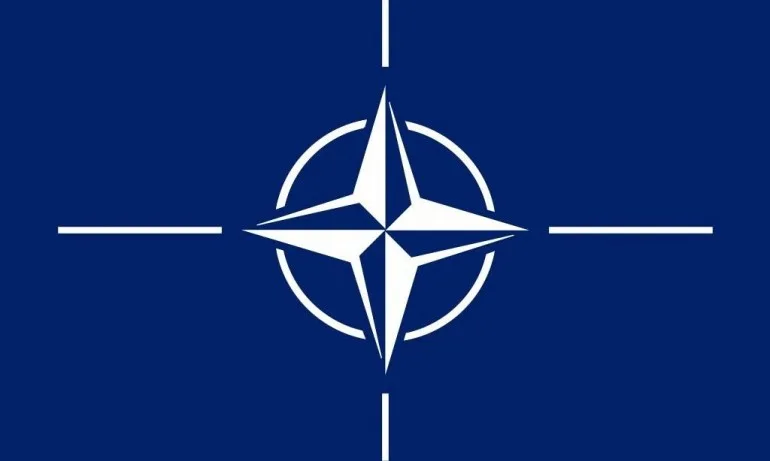 България изпраща 50 военни да помогнат за евакуация на афганистанци от Косово - Tribune.bg