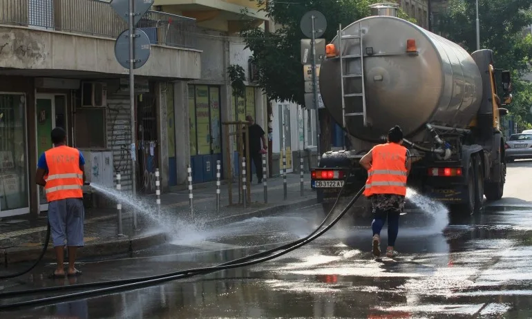 За подобряване качеството на въздуха – започва миене на булевардите в София - Tribune.bg