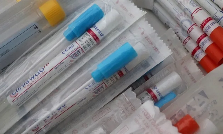Агенция по лекарствата: 11 антигенни теста за COVID могат да се прилагат в училищата - Tribune.bg