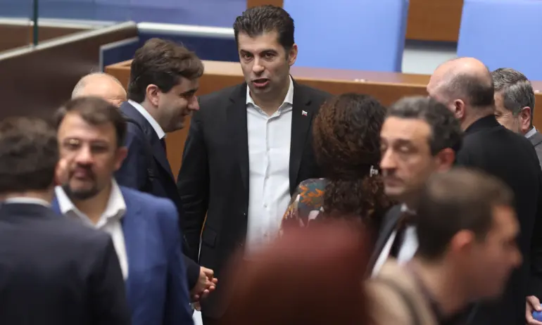 Кирил Петков обяви, че ПП се замислят дали да не искат оставката на Росен Желязков - Tribune.bg