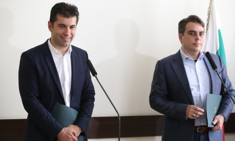 IT браншът: Промяната... усеща се с пълни обороти - разбираме от медиите, че сме разбирали за 3400 лв - Tribune.bg