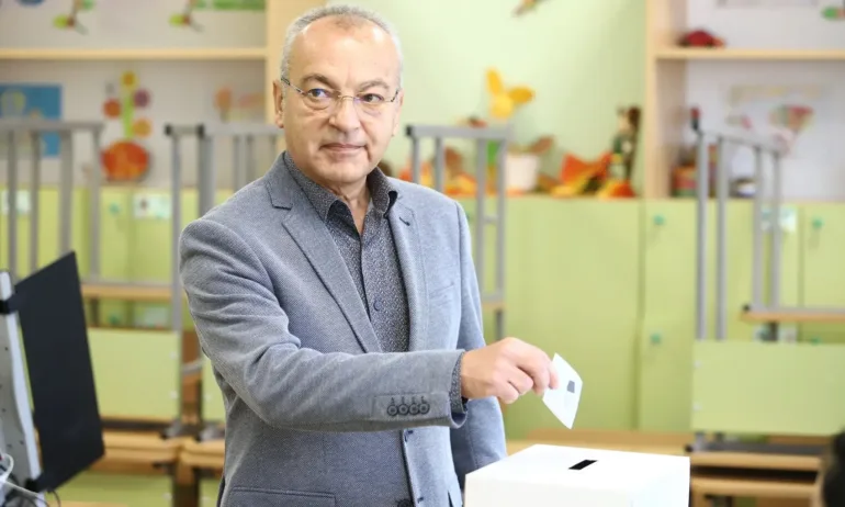 Гълъб Донев: Надявам се изборите да са честни, не трябва да са чести - Tribune.bg