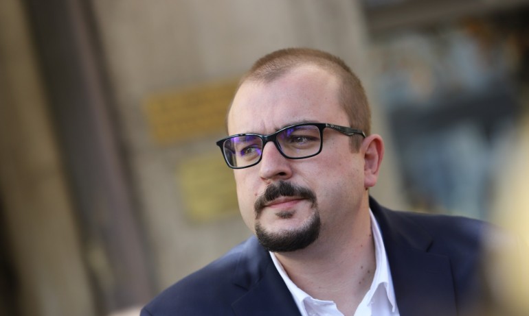 От МЗ предвиждат по-строги мерки, ако случаят на Омикрон се докаже - Tribune.bg