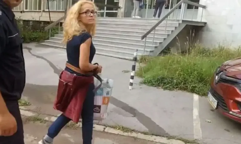 Десислава Иванчева съди Сливенския затвор – оставили я без животоспасяващи лекарства - Tribune.bg