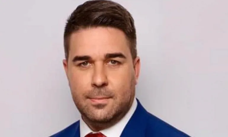 Създателят на Републиканци за България в Дупница акостира в партията на русофила Николай Малинов - Tribune.bg