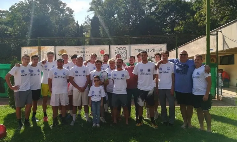 Мартин Димитров триумфира на Държавен турнир по тенис мъже Черноморски младежки игри във Варна - Tribune.bg