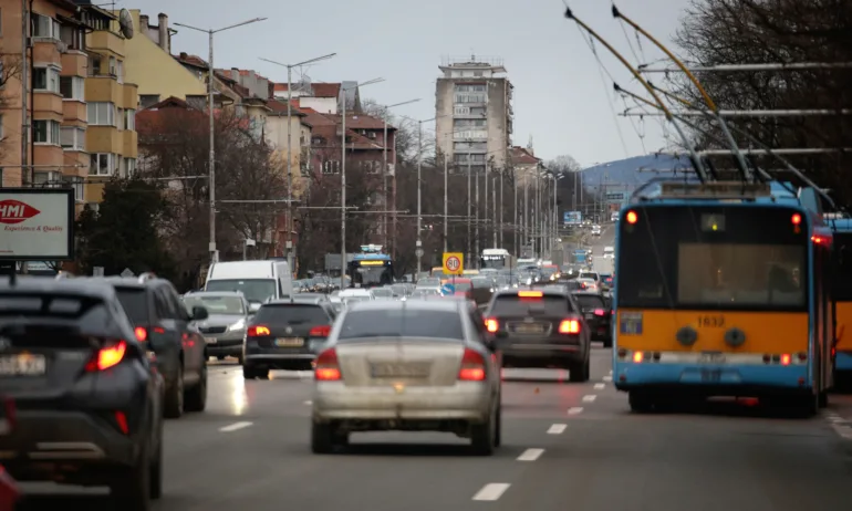 На 1 декември влизат в сила новите екоизисквания за автомобилите в София - Tribune.bg