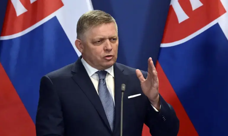 Словашкият премиер е претърпял втора операция, състоянието му е тежко 