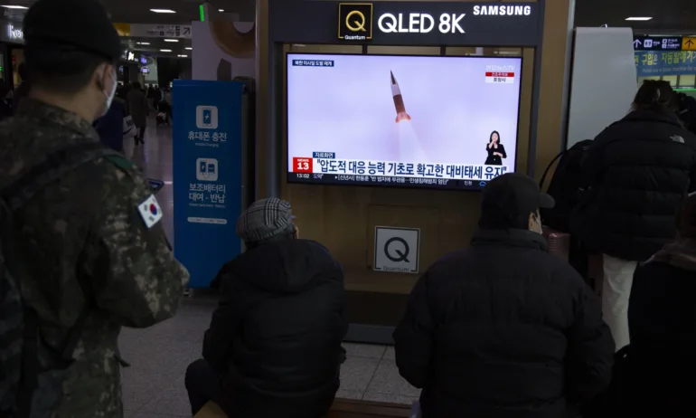 Северна Корея изстреля за края на годината три балистични ракети - Tribune.bg