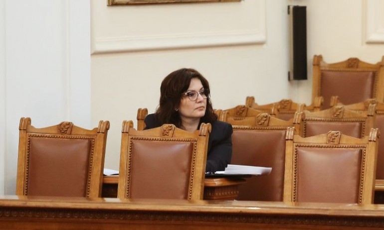 След отпадане на мерките: Сербезова прогнозира нова вълна на коронавирус - Tribune.bg