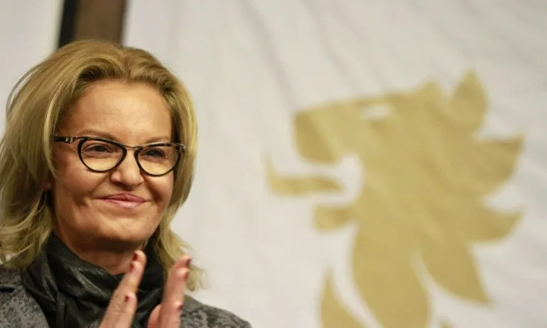 Стефка Костадинова: Благодарим за химна и за българското знаме в Токио - Tribune.bg