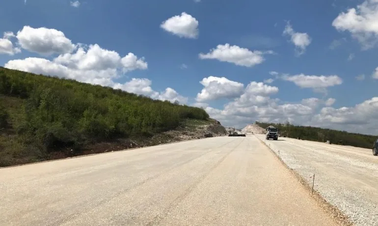 На 23 април започва строителството на АМ Хемус между Боаза и пътя Русе - Велико Търново - Tribune.bg