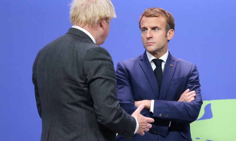 Френският президент Еманюел Макрон обидил на „клоун“ британския премиер Борис