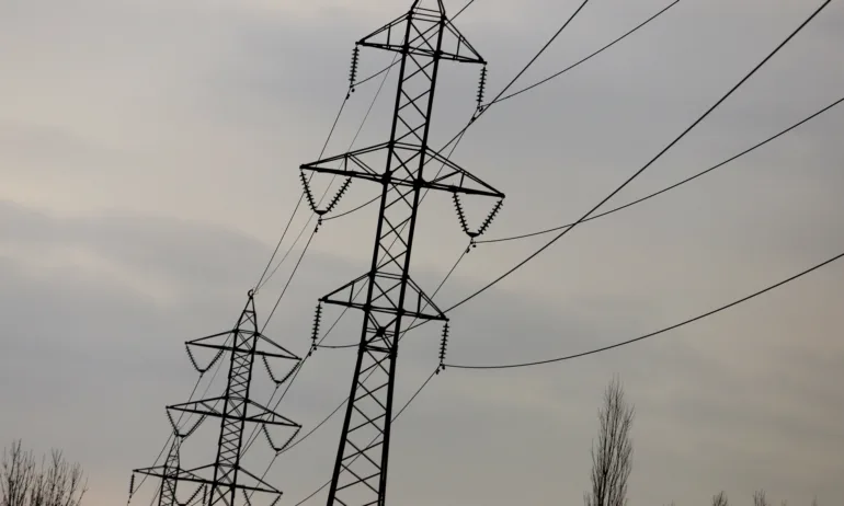 Ремонтни дейности на ЕСО затрудняват нормалното електрозахранване в област Търговище - Tribune.bg