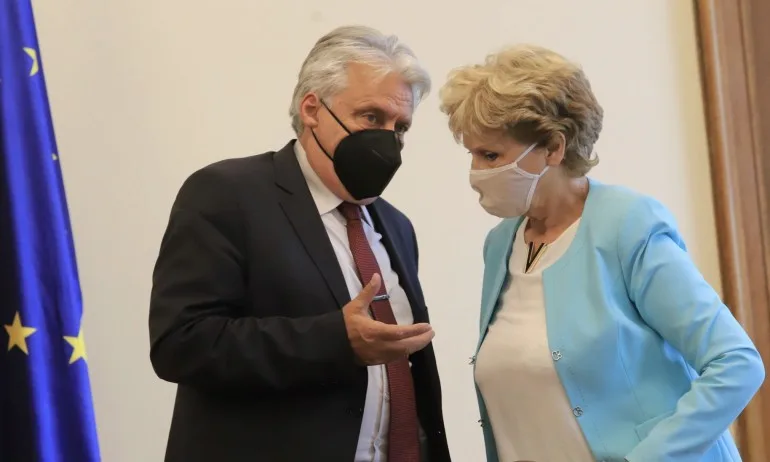 Атлантическият съвет: Скандално и брутално искане на Бойко Рашков да уволнява журналисти - Tribune.bg