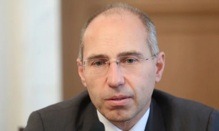 Веселин Тодоров: ЦИК ни предлага тежък договор, притиснати сме до стената - Tribune.bg