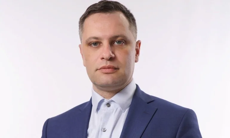 Александър Сиди: Новото правителство е договорено още на Росенец - Tribune.bg