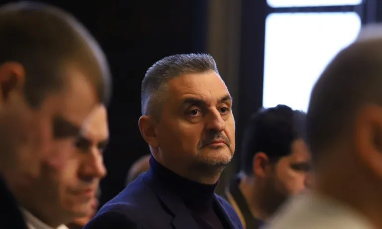 Кирил Добрев: БСП е универсален играч, но се изхабява като сапуна в банята - Tribune.bg