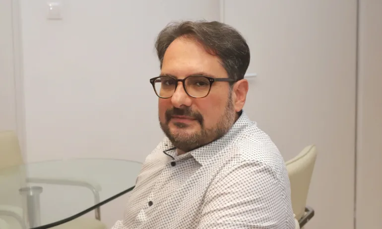 Политолог: Вариант е правителство на малцинството на ГЕРБ и плаващи мнозинства - Tribune.bg