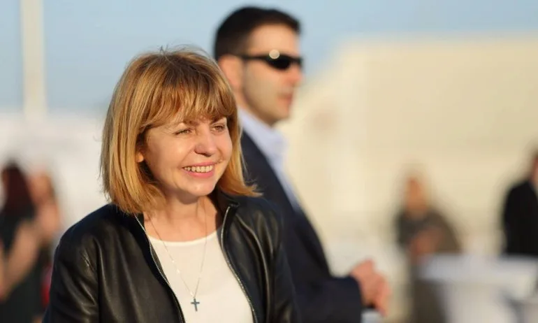 Йорданка Фандъкова: Знакови сгради са в риск - Tribune.bg