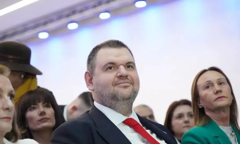 Пеевски: Ротацията става безсмислена, ако ПП-ДБ вземат още едно министерство - Tribune.bg
