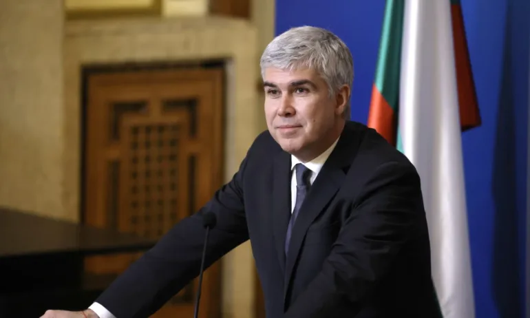 Следващата седмица спешно променят закона, за да не останем без бензин - Tribune.bg