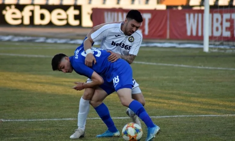 Славия излъга Арда с гол от дузпа в Пловдив - Tribune.bg