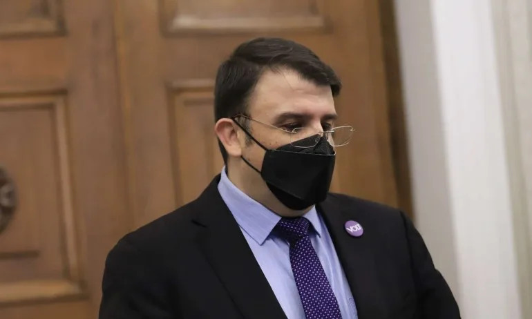 След Мая Манолова: и Настимир Ананиев вече има Тик-ток - Tribune.bg