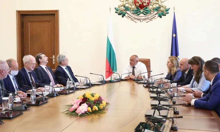 Бойко Борисов проведе среща с представители на бизнеса и синдикалните организации - Tribune.bg