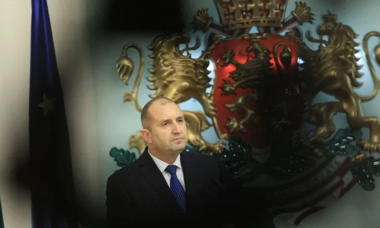 Съветник на президента потвърди, че може да последва партия: Всичко е на масата - Tribune.bg