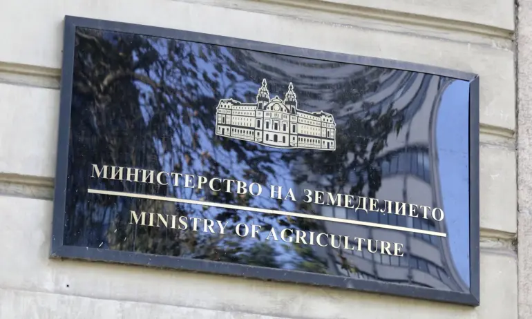 Министрите на земеделието на България и Украйна се договориха за вноса на украинско зърно - Tribune.bg