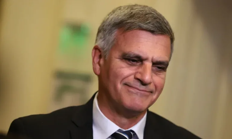 Стефан Янев: Няма никакъв проблем със самолета F-16 , той е в летателна годност - Tribune.bg