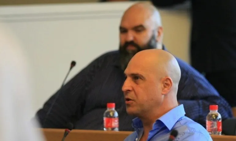 Венци Мицов се отказа от Глас народен и отиде при Трифонов - Tribune.bg