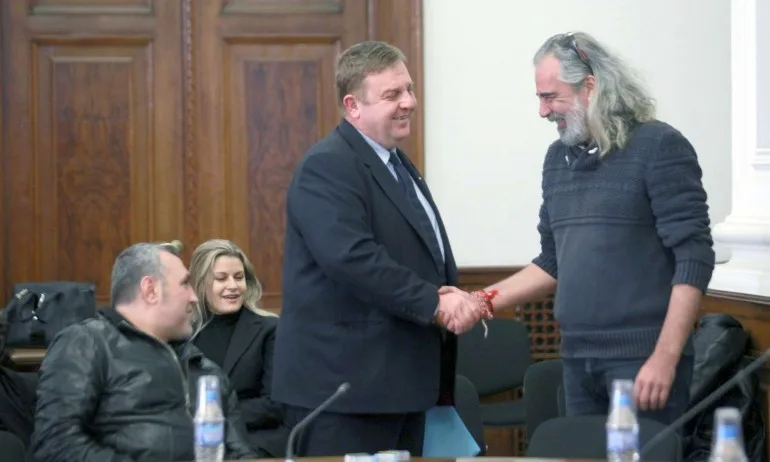 Слабаков в Белене: Да се говори първо за ЕС, а после за България – звучи като национално предателство - Tribune.bg