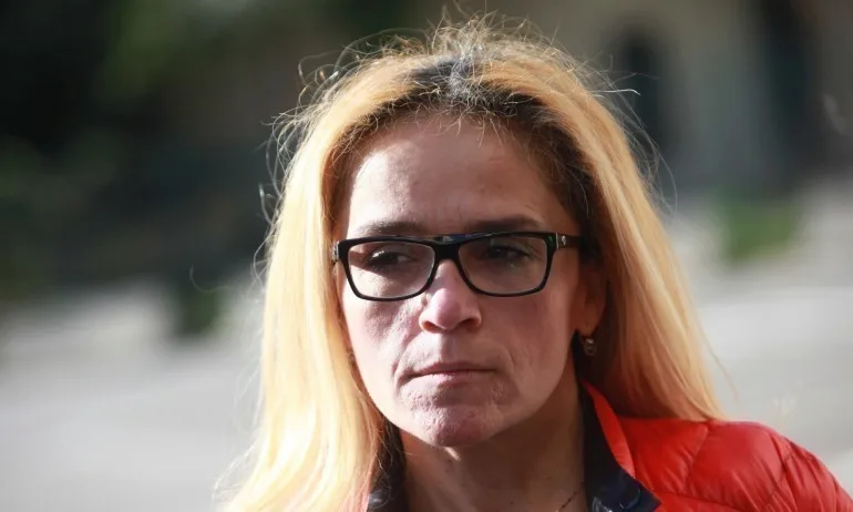 След сигнала за тайните чатове – Иванчева отговори с отворено писмо - Tribune.bg
