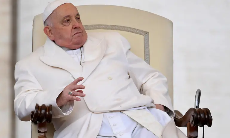 След бялото знаме на папата: Украинското външно министерство привика пратеника на Ватикана - Tribune.bg