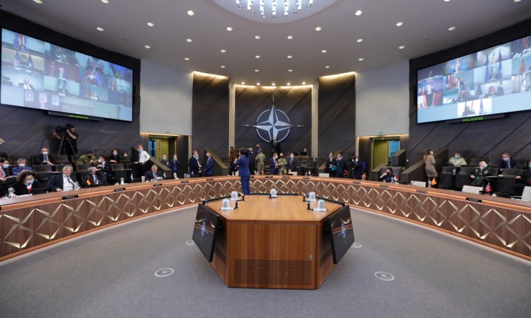 НАТО с извънредна среща по Украйна в петък - Tribune.bg