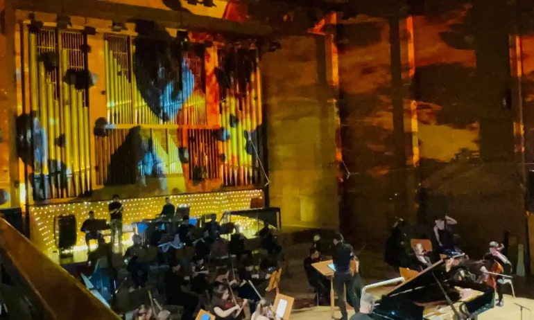 Оперна Галактика разтърси зала България - Tribune.bg