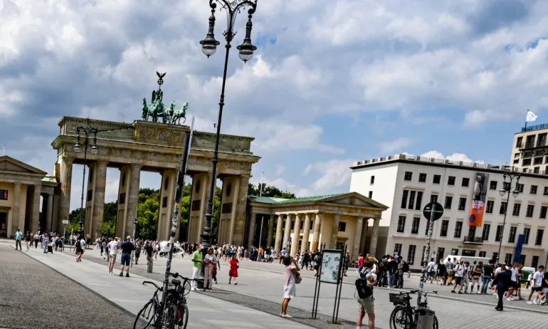 Германия облекчава правилата за имиграция на квалифицирани работници - Tribune.bg