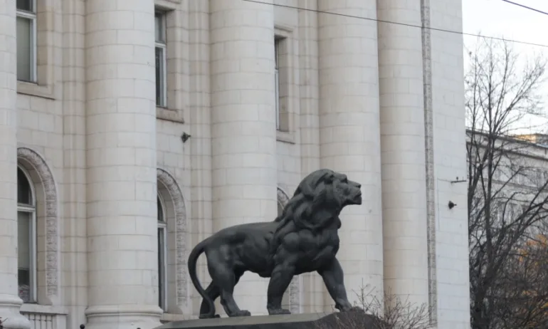 Гледат мярката на шефа на дирекция Миграция в СДВР, който беше заловен по време на нелегална сделка - Tribune.bg
