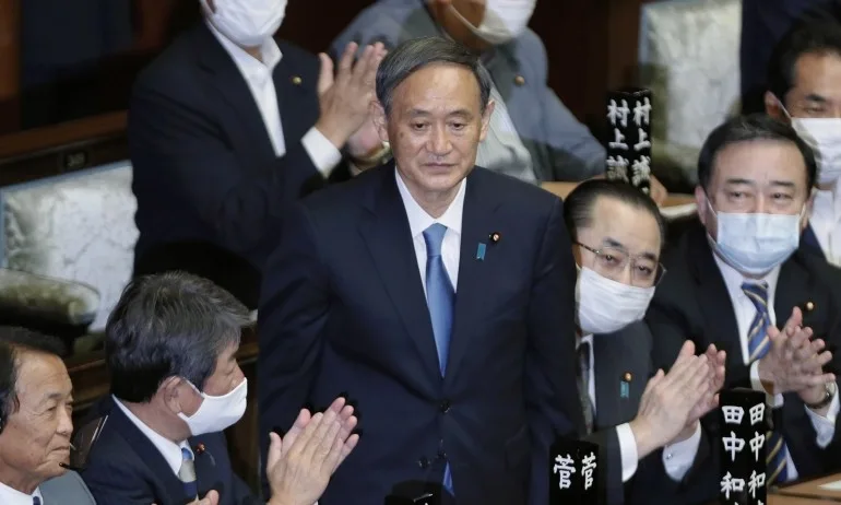 Шиндзо Абе си тръгна, Йошихиде Суга е новият премиер на Япония - Tribune.bg