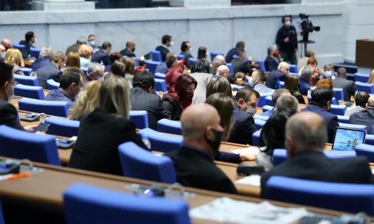 Петима министри на парламентарен контрол - Tribune.bg