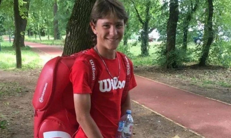 Мартин Десподов е на финал на сингъл, Джулия Златева е втора на турнир от Тенис Европа в Косово - Tribune.bg