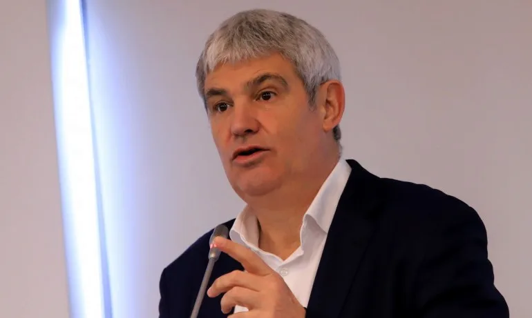 КНСБ настоя подкрепата за засегнатите сектори да продължи - Tribune.bg