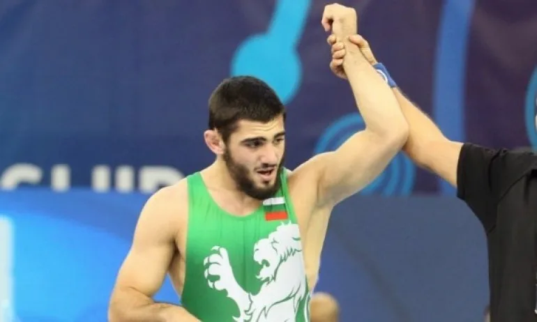 Президентът на БФБорба: На Айк Мнацаканян съдиите му отнеха квотата - Tribune.bg