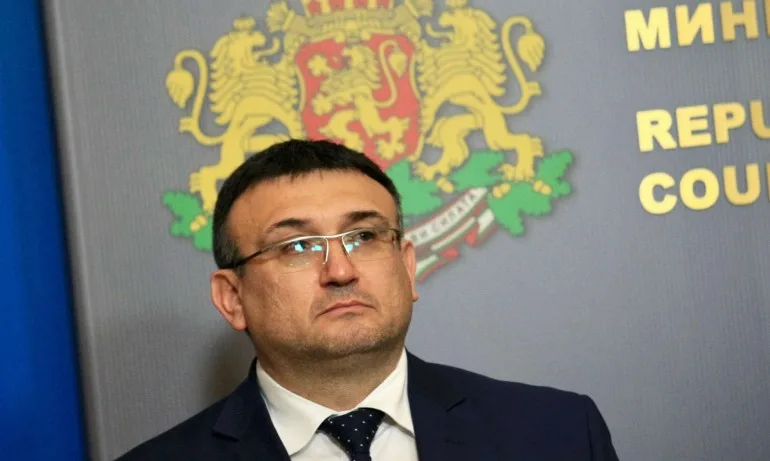 Младен Маринов: Доволен съм от Бюджет 2020 - вдигане на парите на полицаите за нощен труд - Tribune.bg