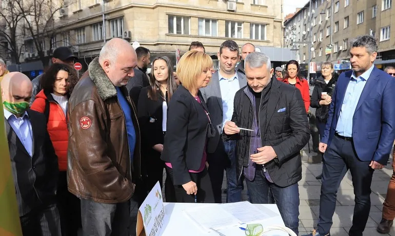 Мая Манолова и Отровното трио правят коалиция Изправи се! Мутри вън! - Tribune.bg