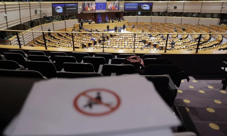 Спипаха евродепутат в гей оргия с още 24-има мъже в Брюксел, ето кой е той - Tribune.bg